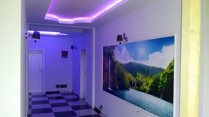 Hotel Buza New Shtoj Kültér fotó